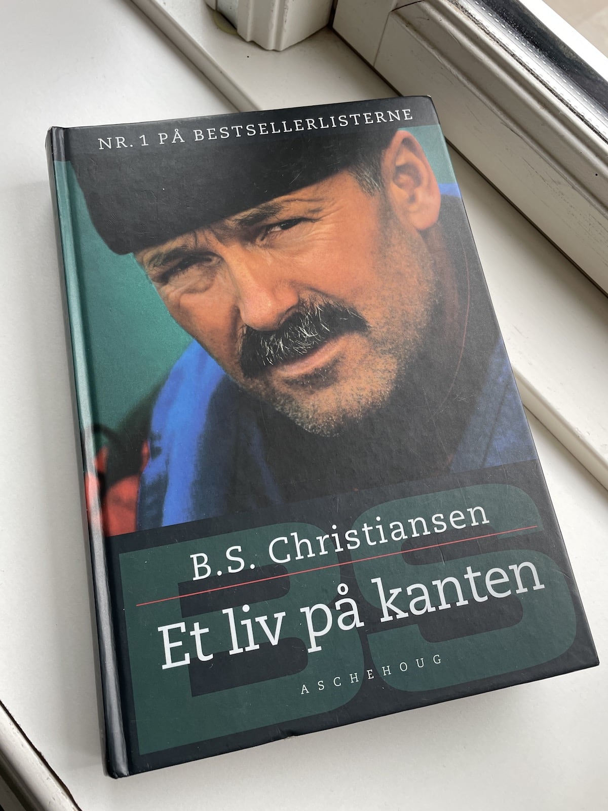 Et liv på kanten, B.S. Christiansen, brugt bog