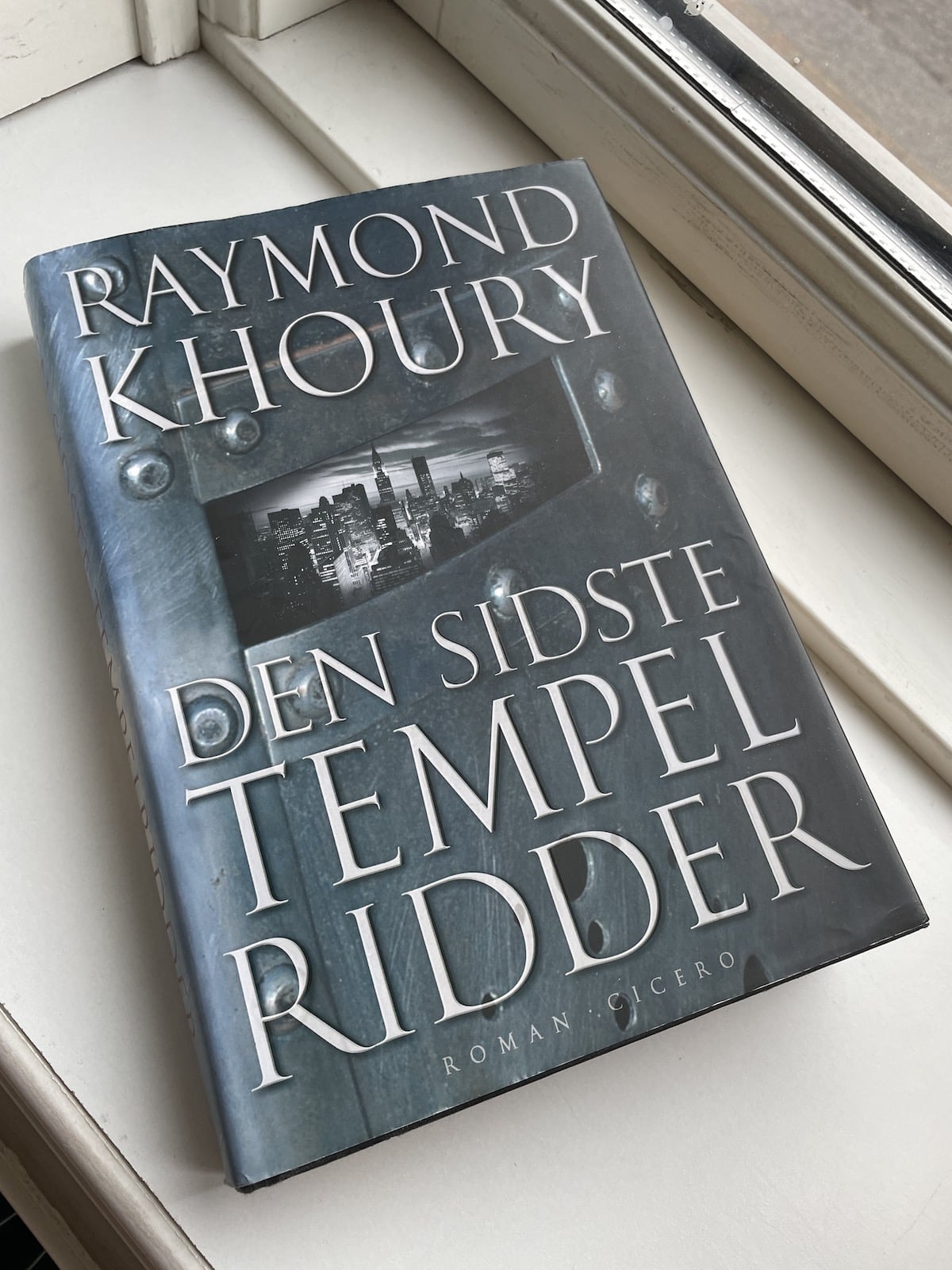 Den sidste tempelridder, Raymond Khoury, brugt bog